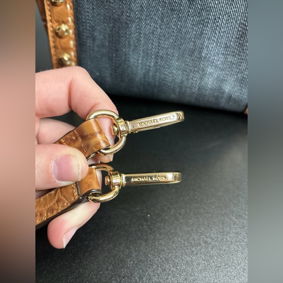 Michael Kors Selma Mini Messenger Dark denim Purse Crossbody - Picture 11 of 16